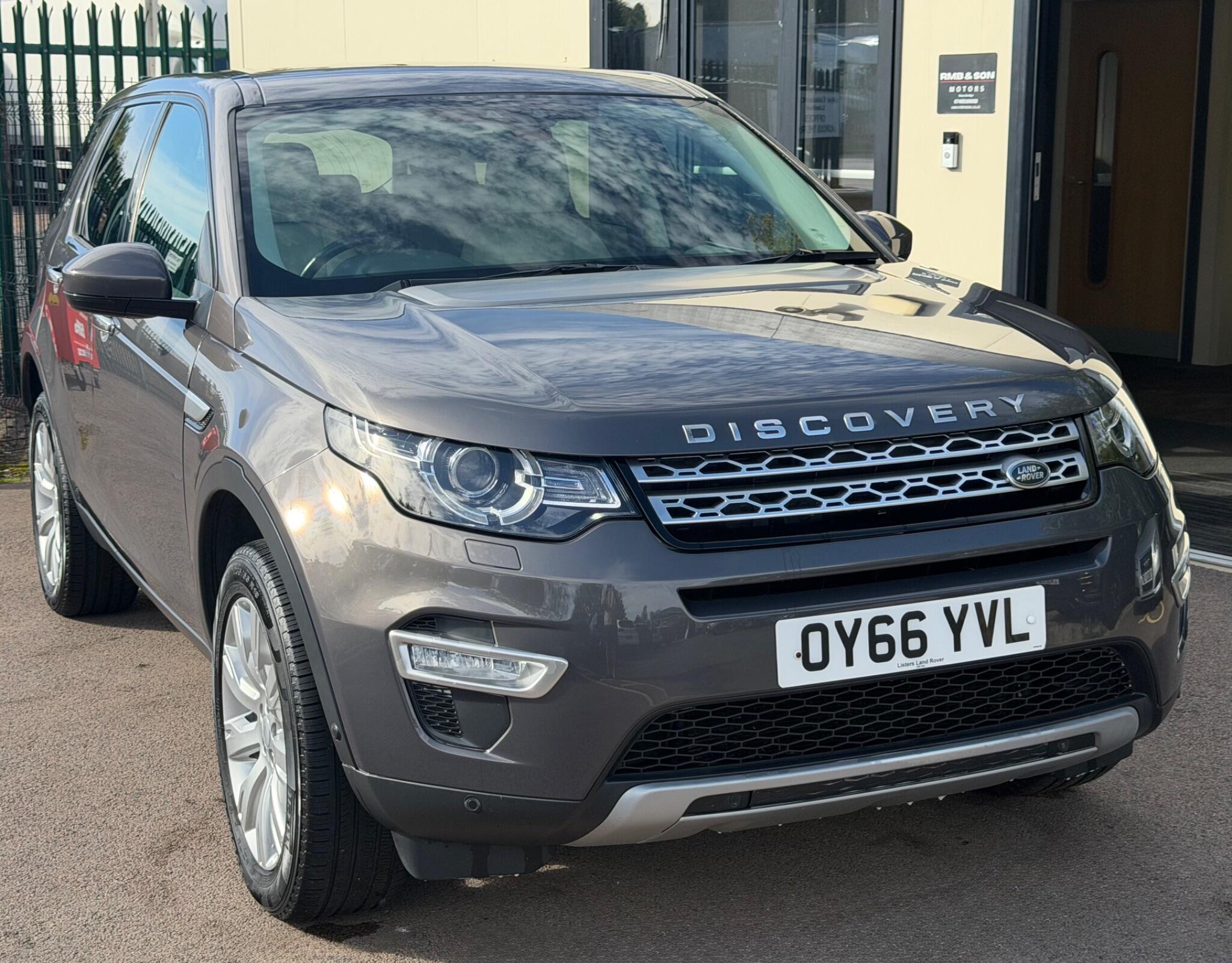 Land Rover Discovery Sport HSE Luxury